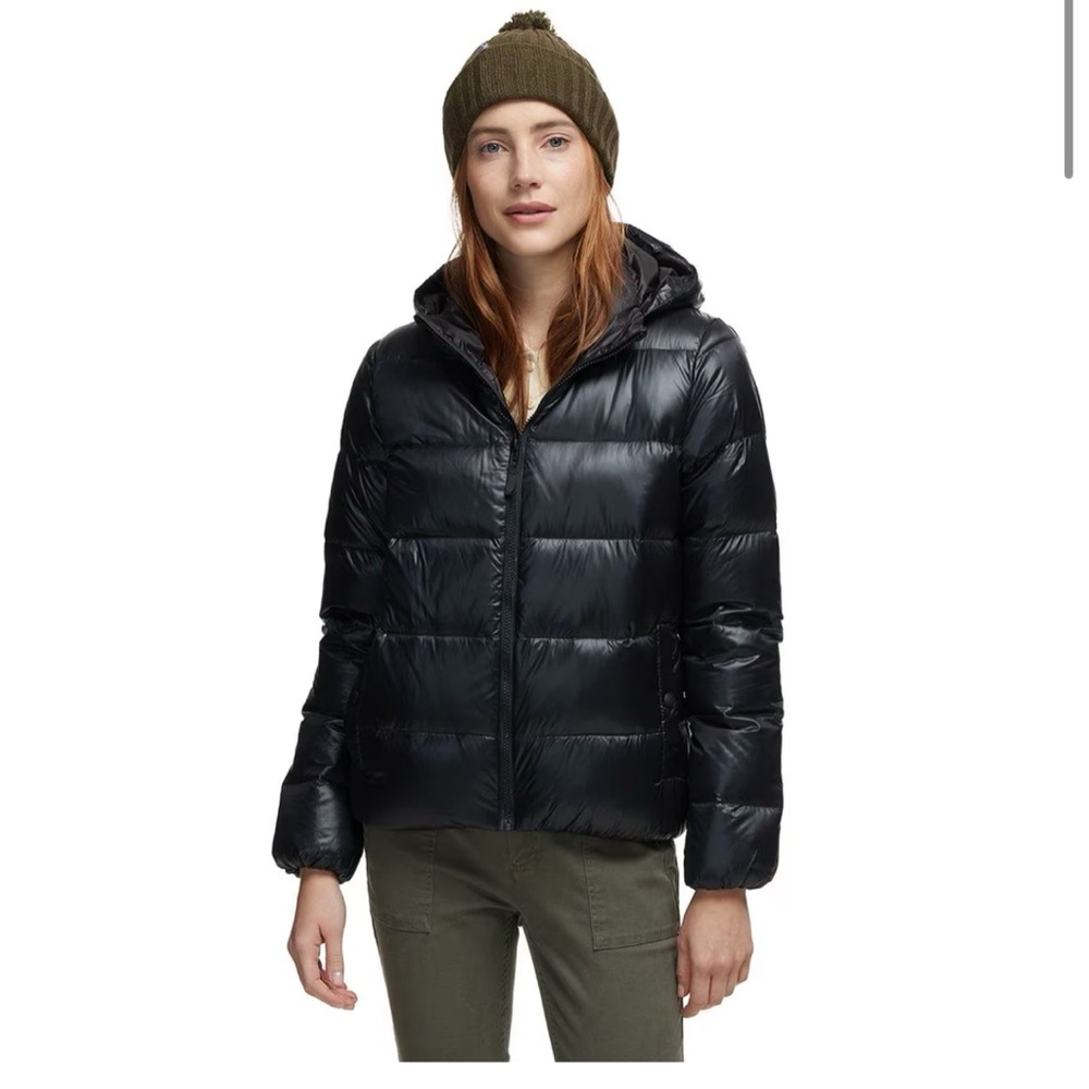 Patagonia Women’s Raven Rocks Black Puffer Hooded Jacket Coat Size M